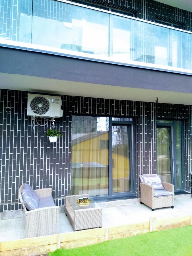 Studio Oxford-Campus Sat Vacanta คอนสตันซา ภายนอก รูปภาพ